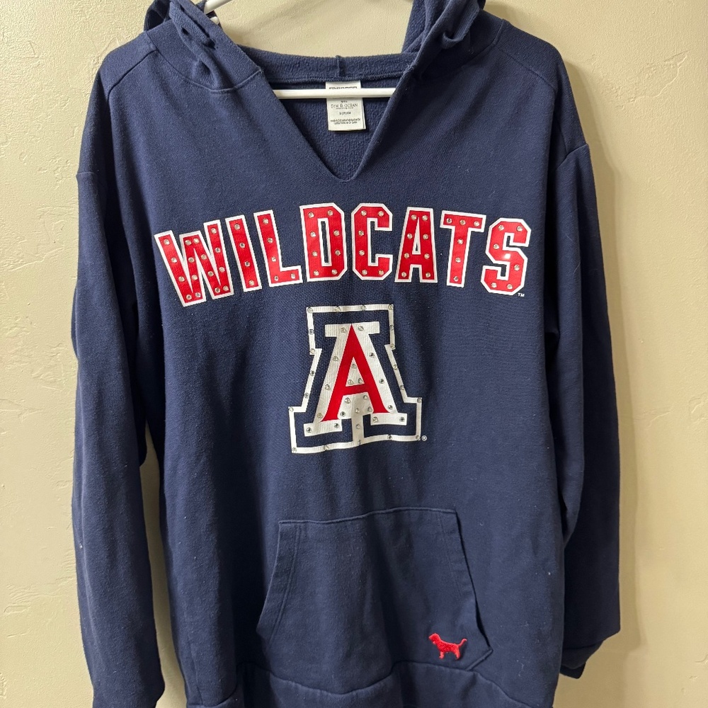 University of Arizona sweatshirt